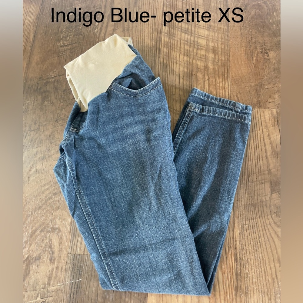Indigo Blue Women's Jeans - Classic Blue